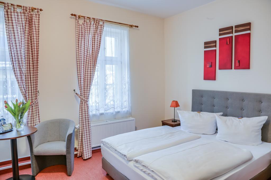 3 Sterne Hotel Frankfurt-Oder Zur Alten Oder Frankfurt nad Odrou Pokoj fotografie